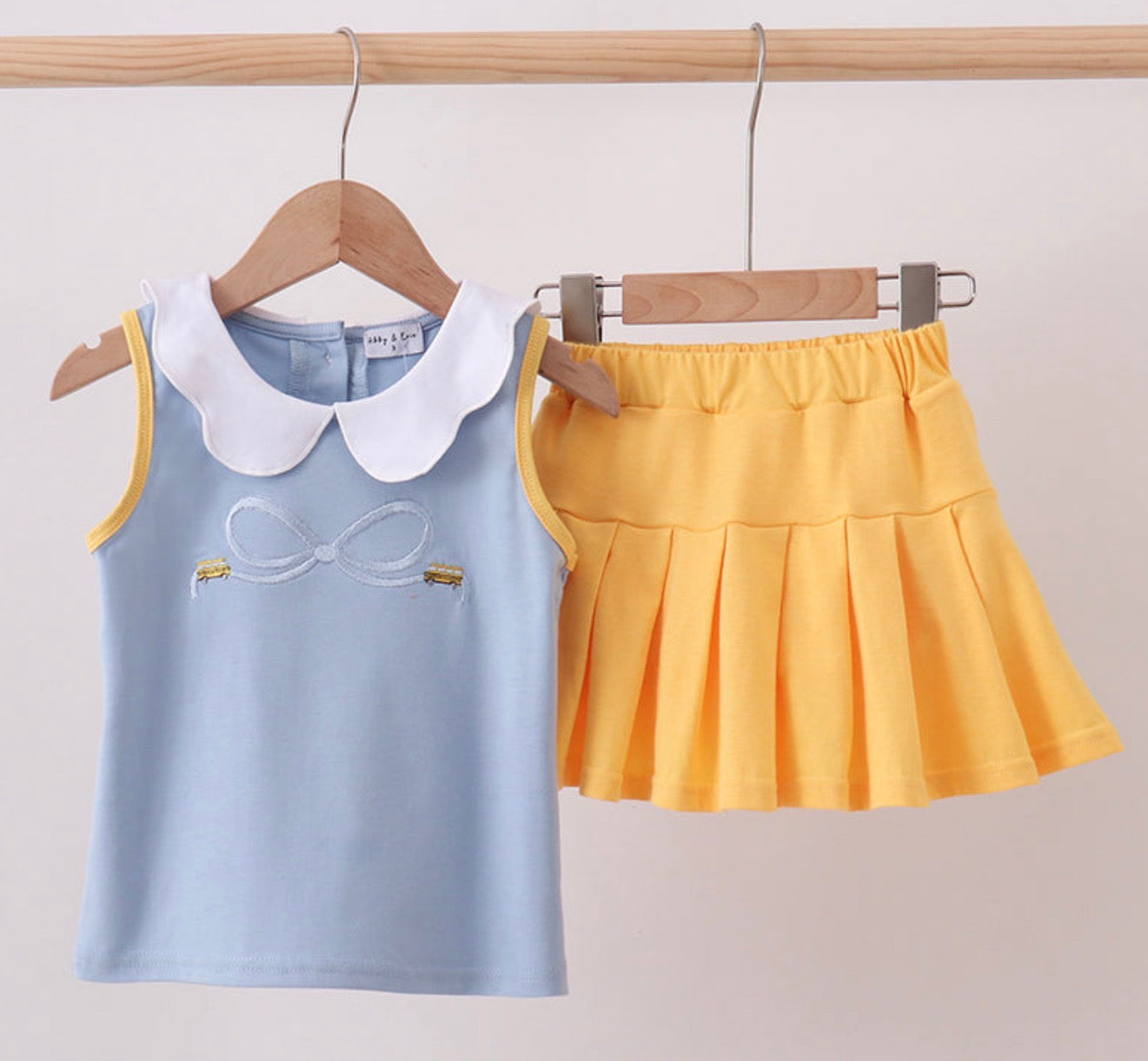 Blue/Yellow Bus Embroidery Skorts Set