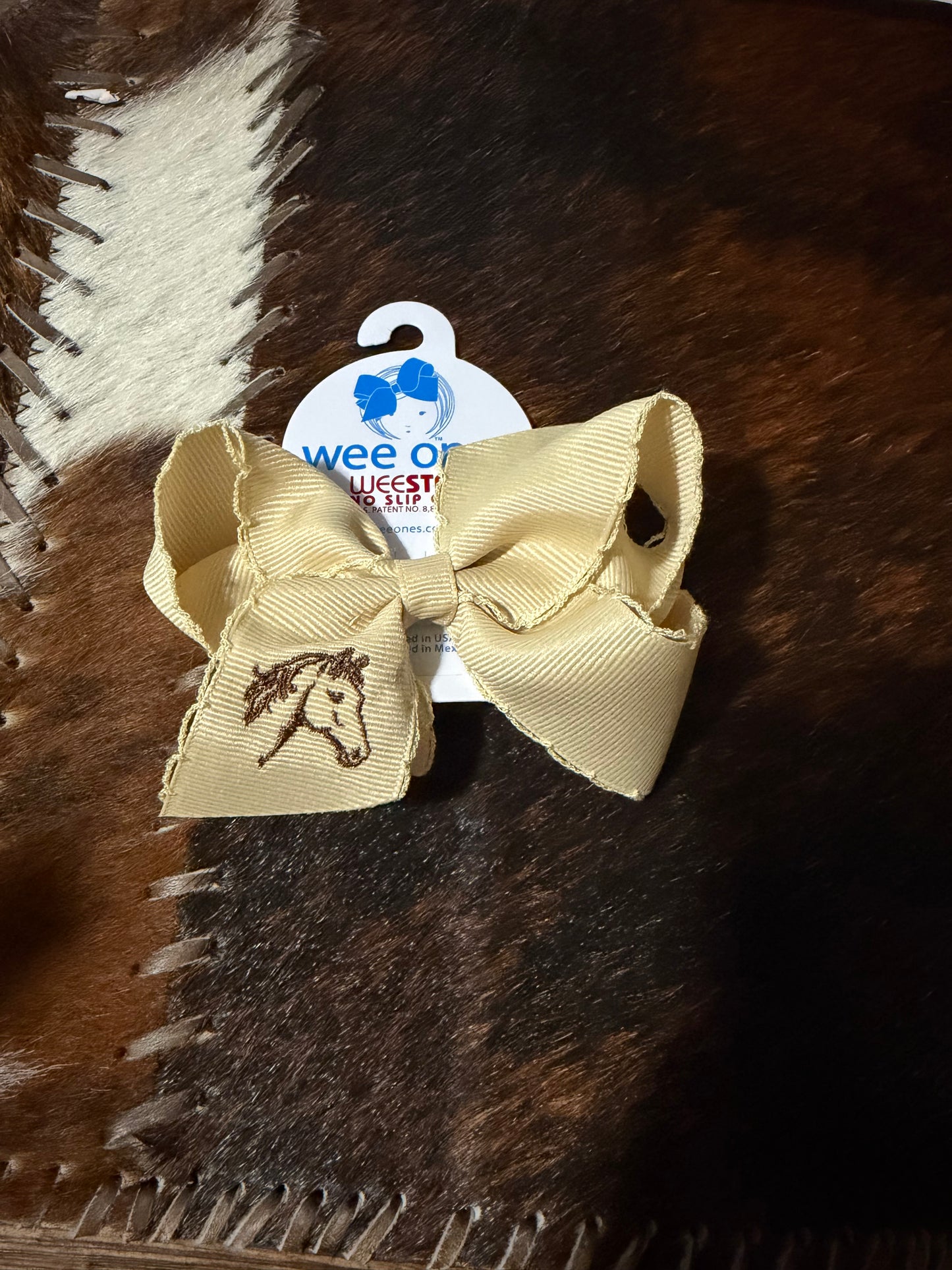 Medium Tan Horse Moonstitch Wee Ones Bow