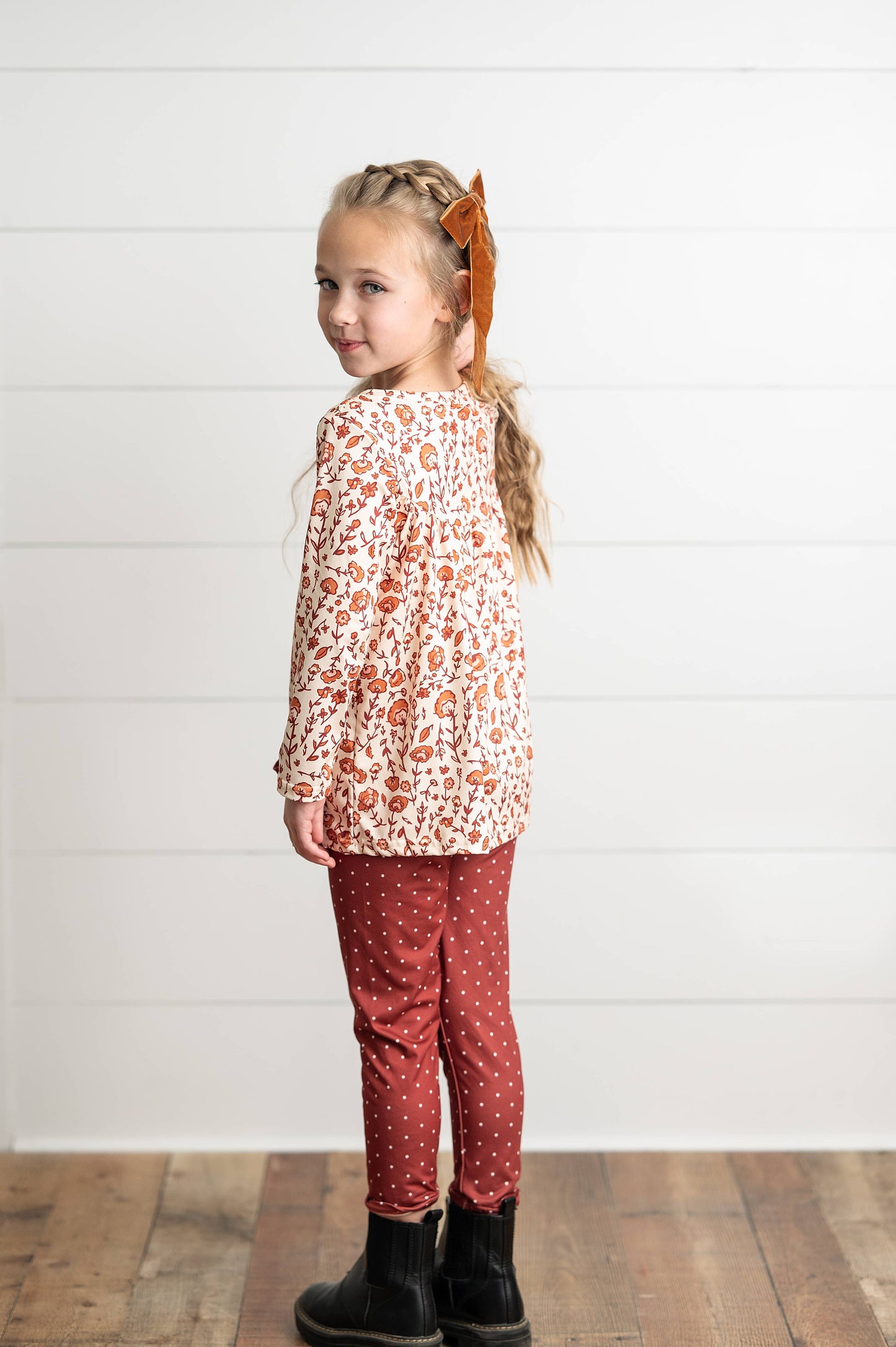 Girls Cinnamon Fall Floral & Pin Dot Pant Set: 3/4