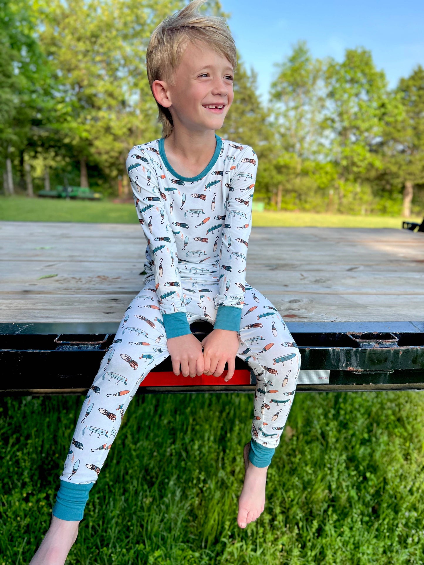Kids summer clothing summer pajamas fishing bamboo pj's: 3t two piece