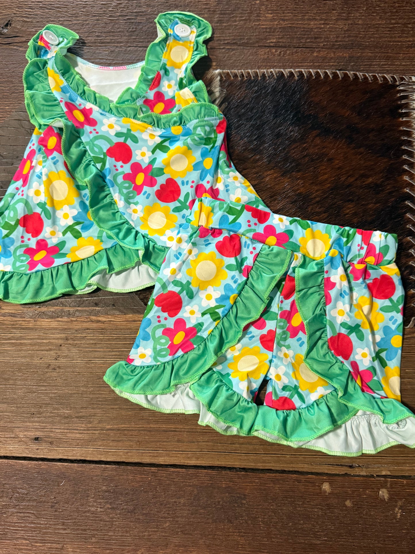 Green Ruffle Floral Cross Back Shorts Set