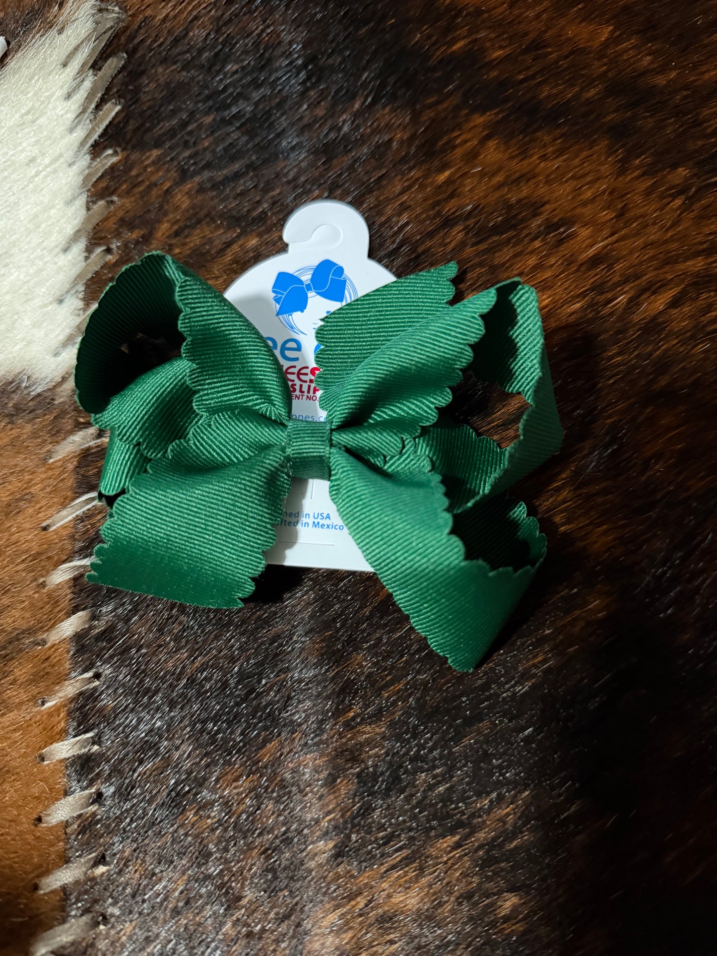 Medium Forest Green Scallop Wee Ones