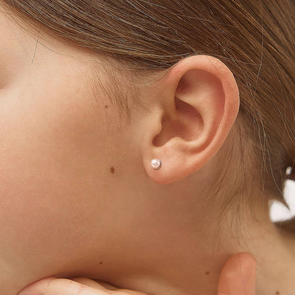 Pink Pearls 3-5mm Kids Earrings Screw Back - Sterling Silver: 4.0mm